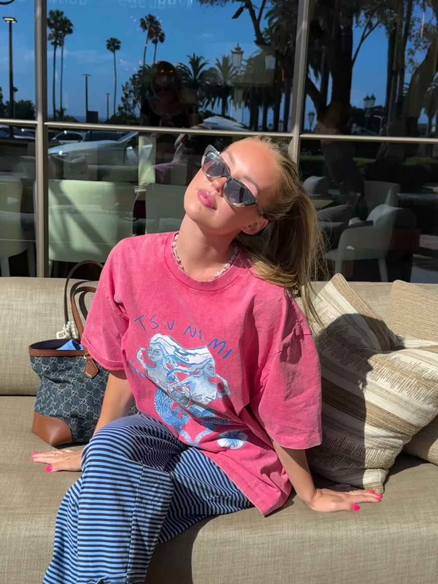 Tsunami Tee Oversized Pink