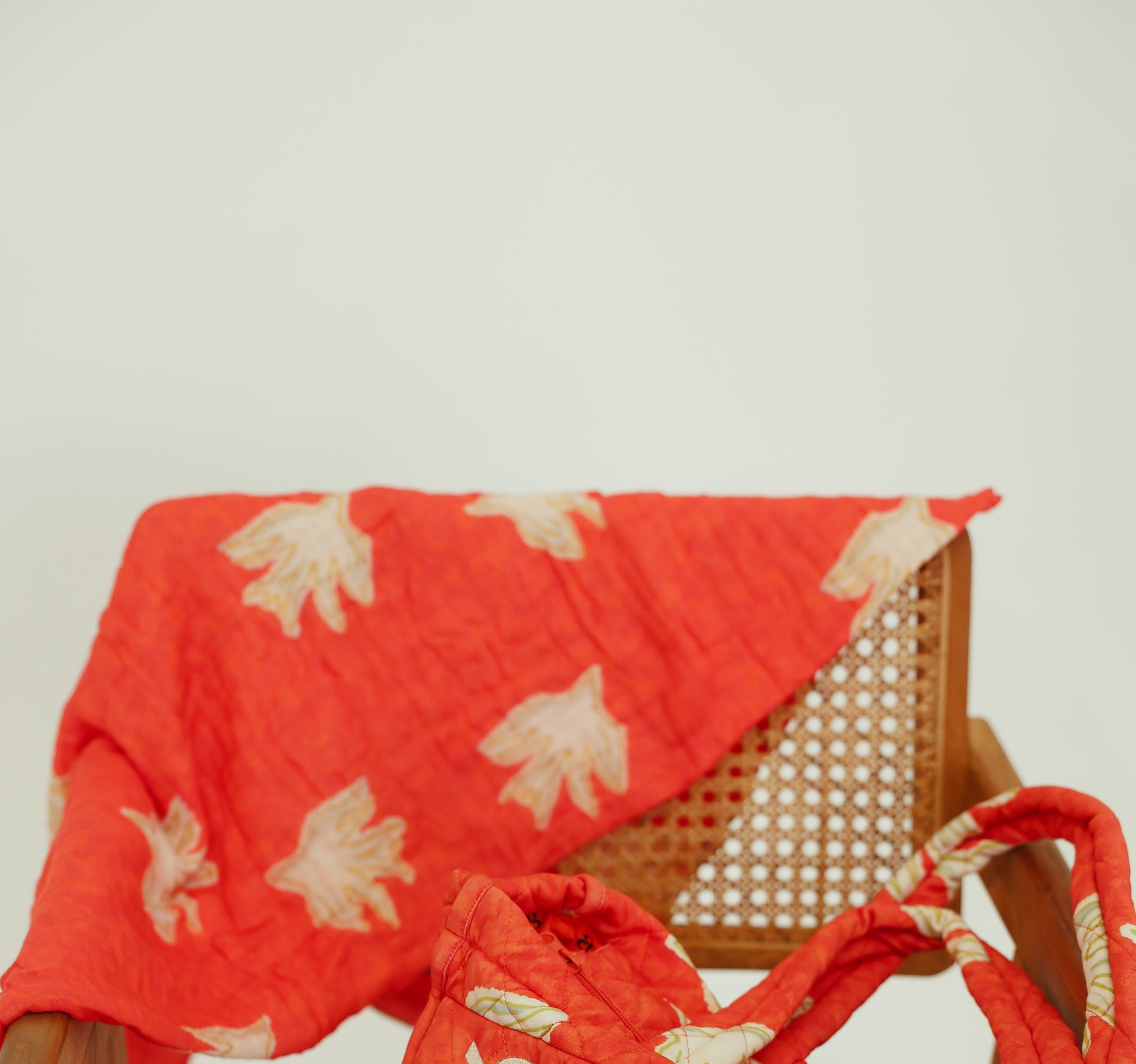 Le Petit Oiseau Muslin Swaddle