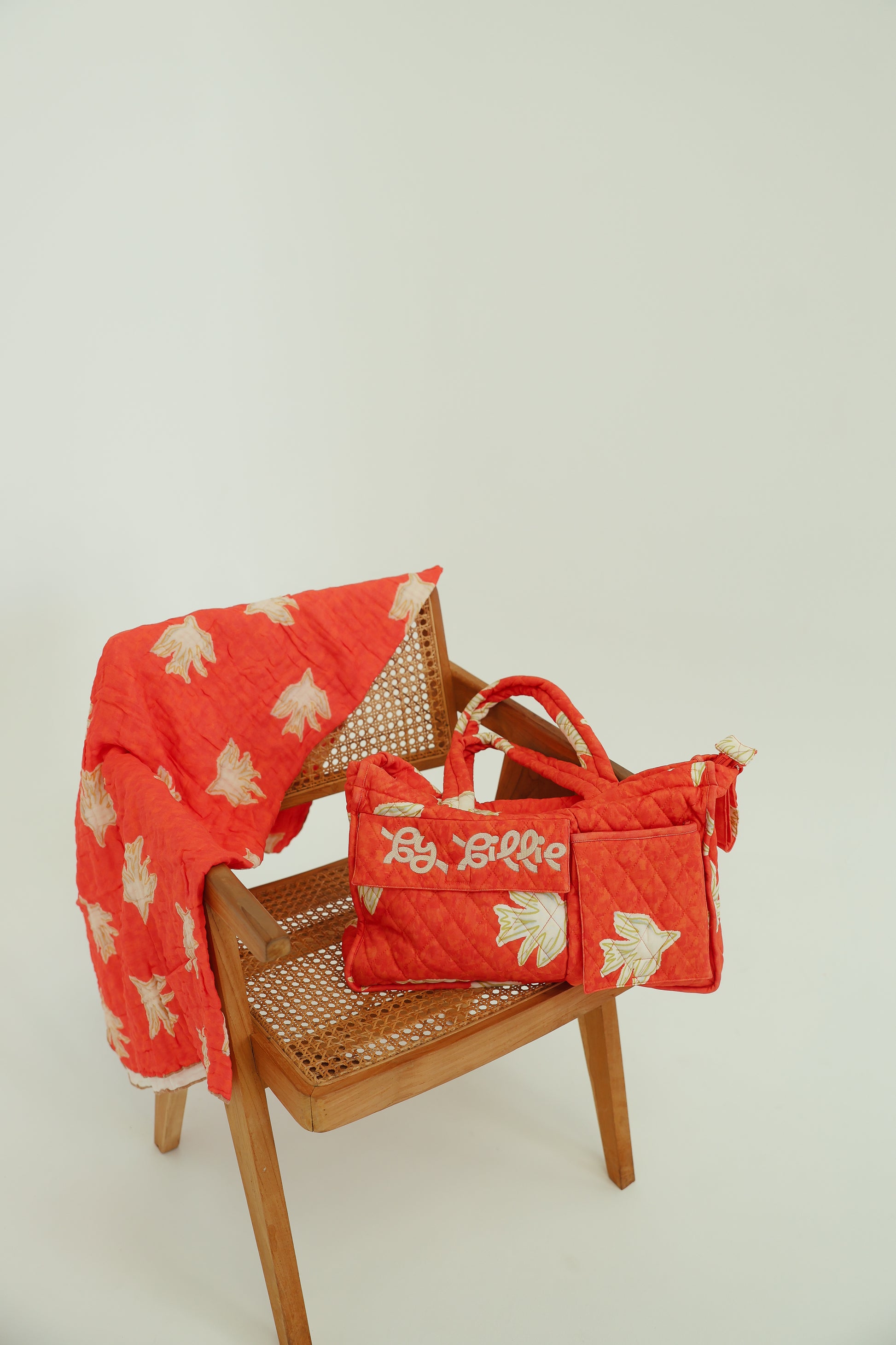 Le Petit Oiseau Muslin Swaddle