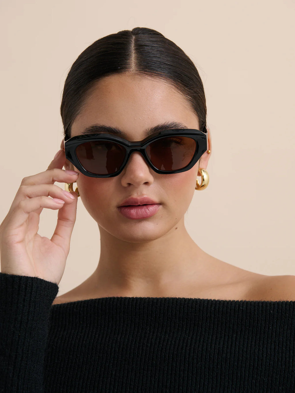 Cleopatra Cat Eye Sunglasses - Black