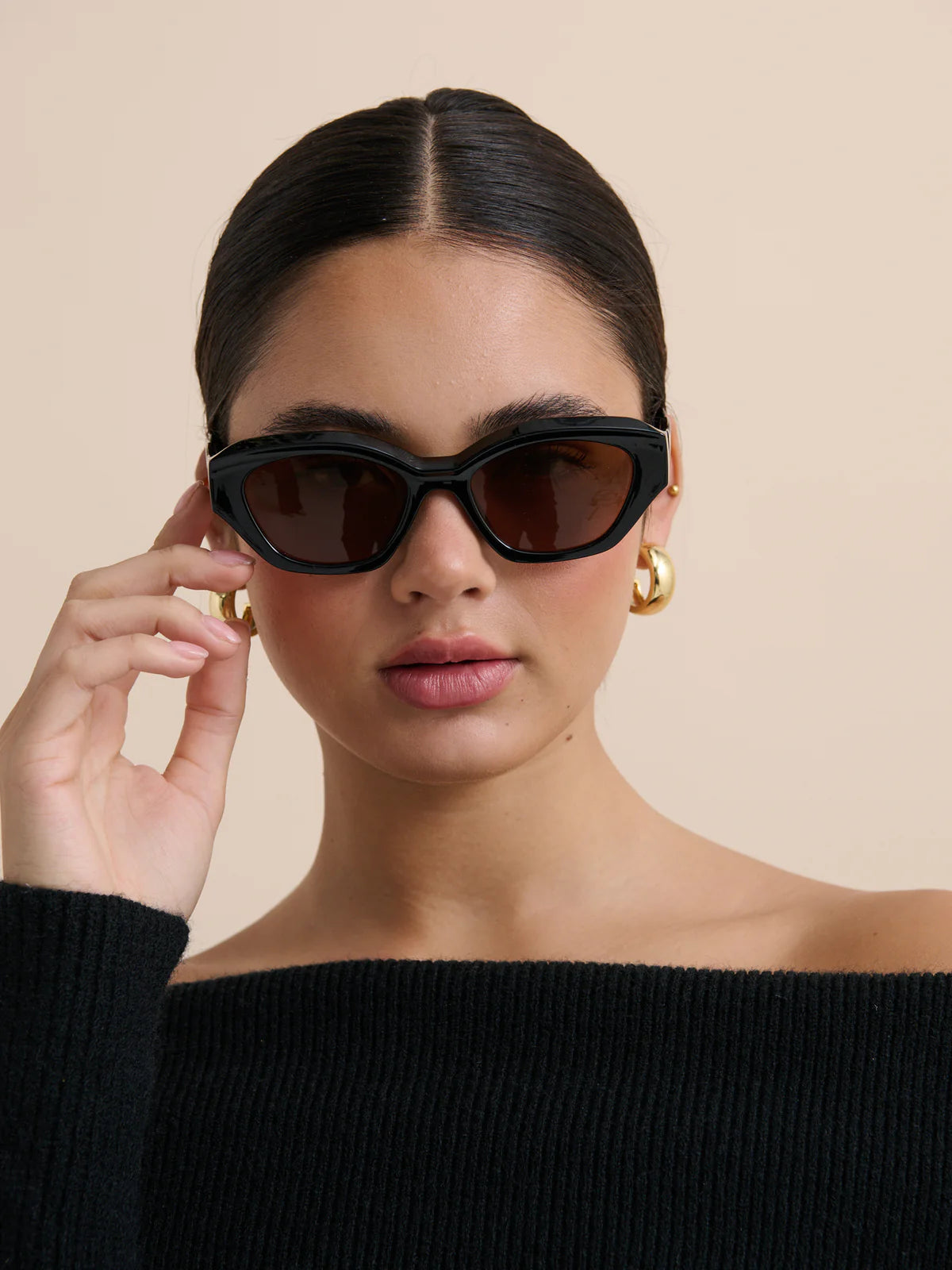Cleopatra Cat Eye Sunglasses - Black