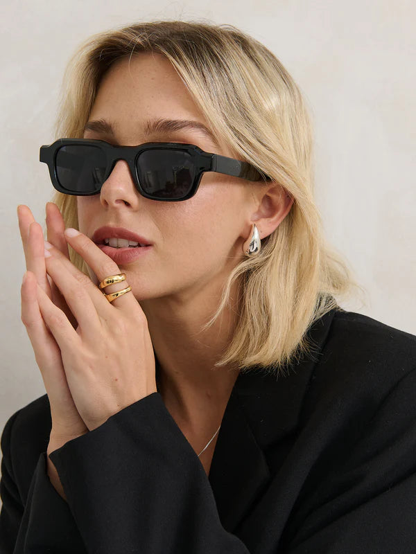 New Wave Sunglasses - Black
