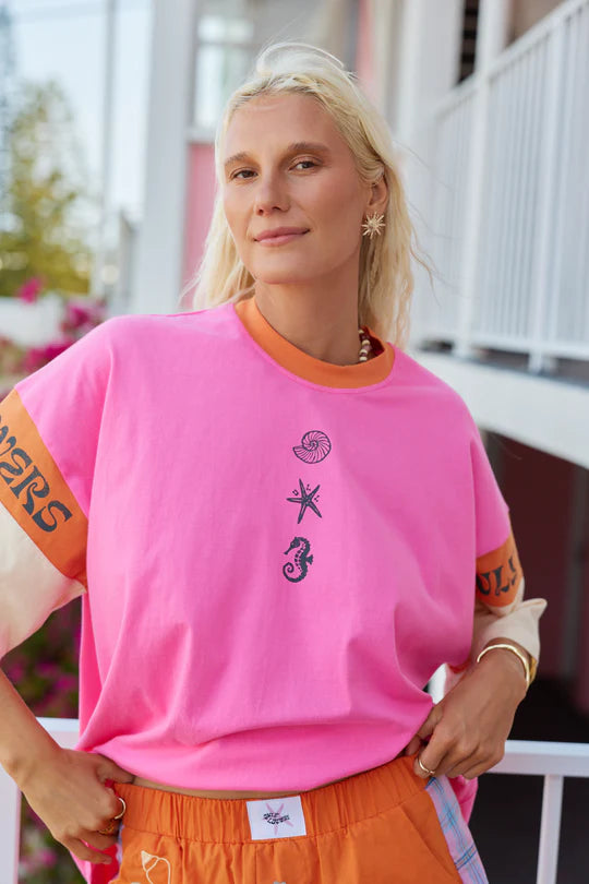 Sea Shell Motel Oversized Tee - Flamingo