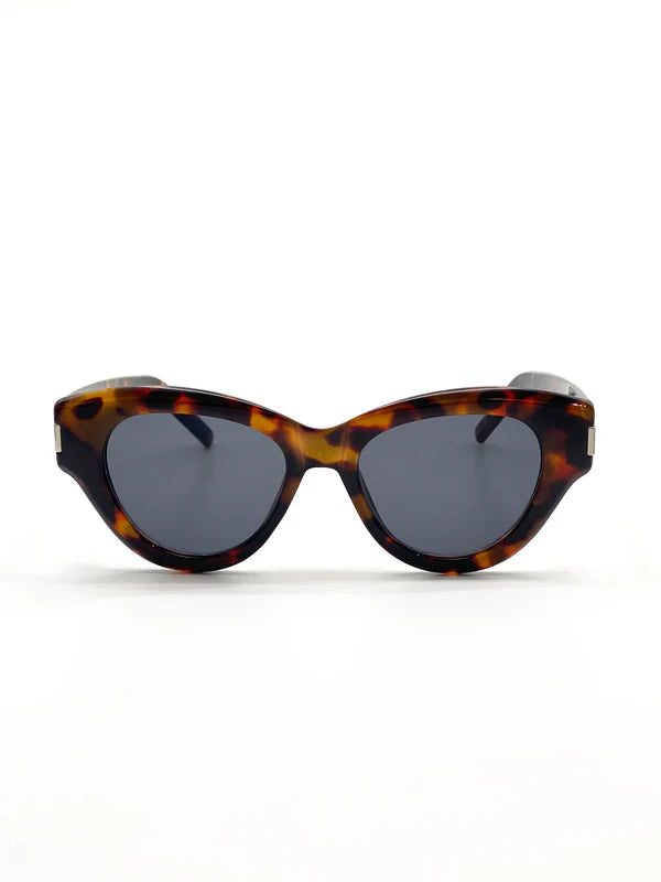 Arlo Cat Eye Sunglasses – Dark Tort