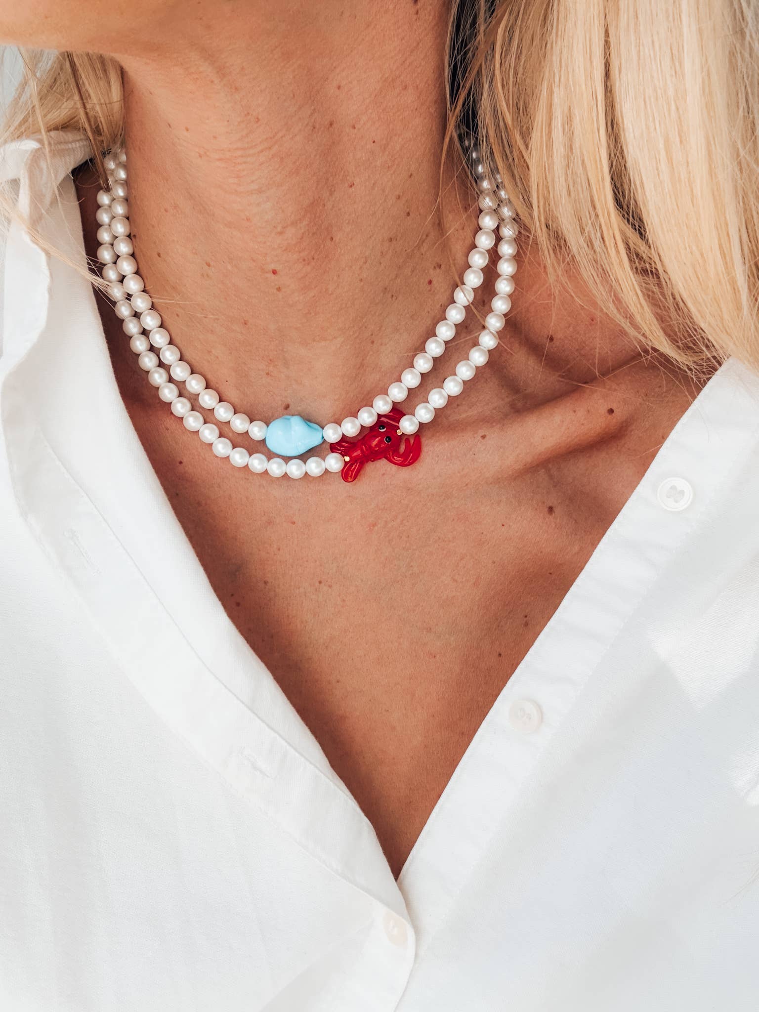 Shell pearl choker necklaces with lobster and turquoise