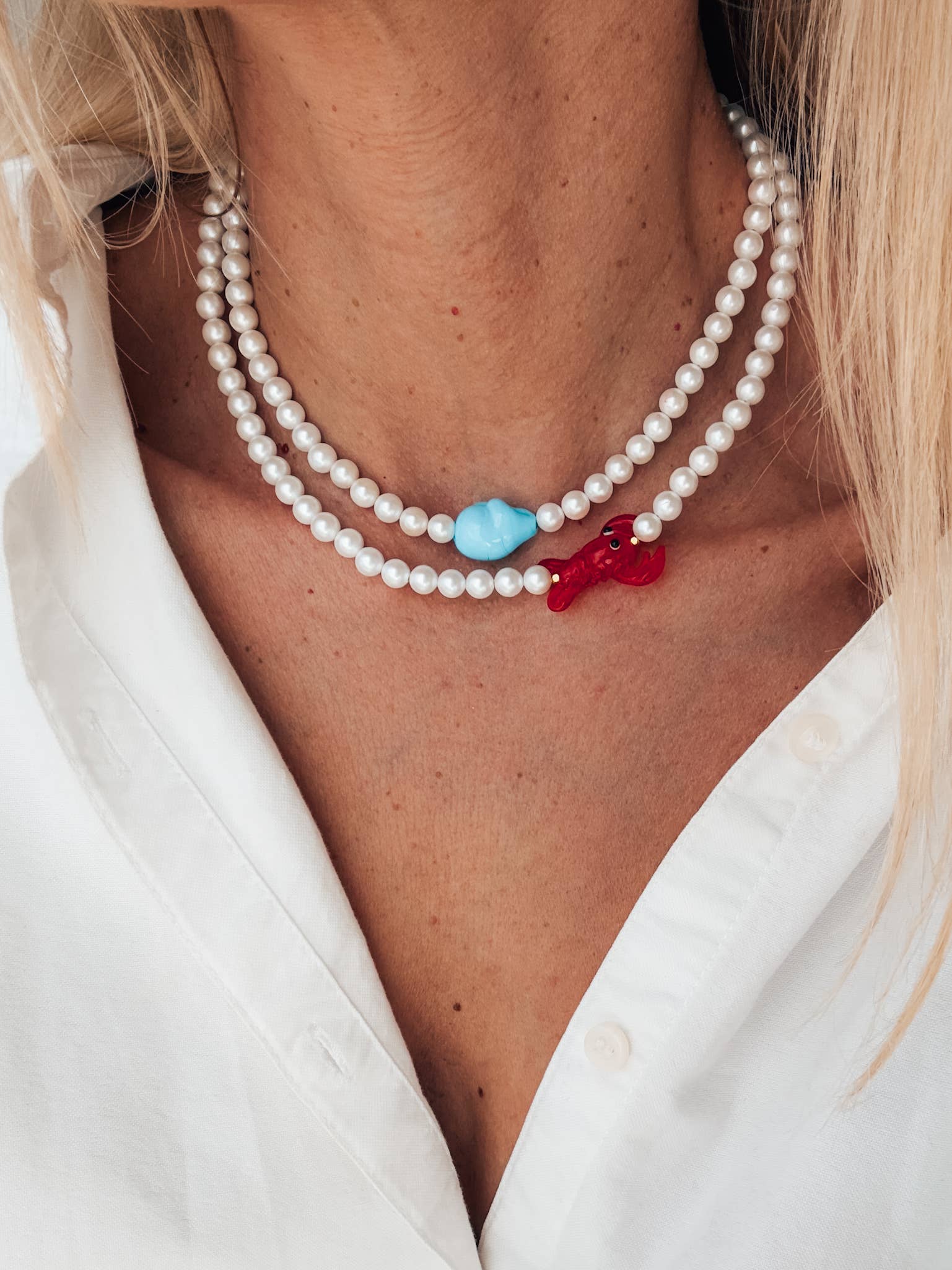 Shell pearl choker necklaces with lobster and turquoise
