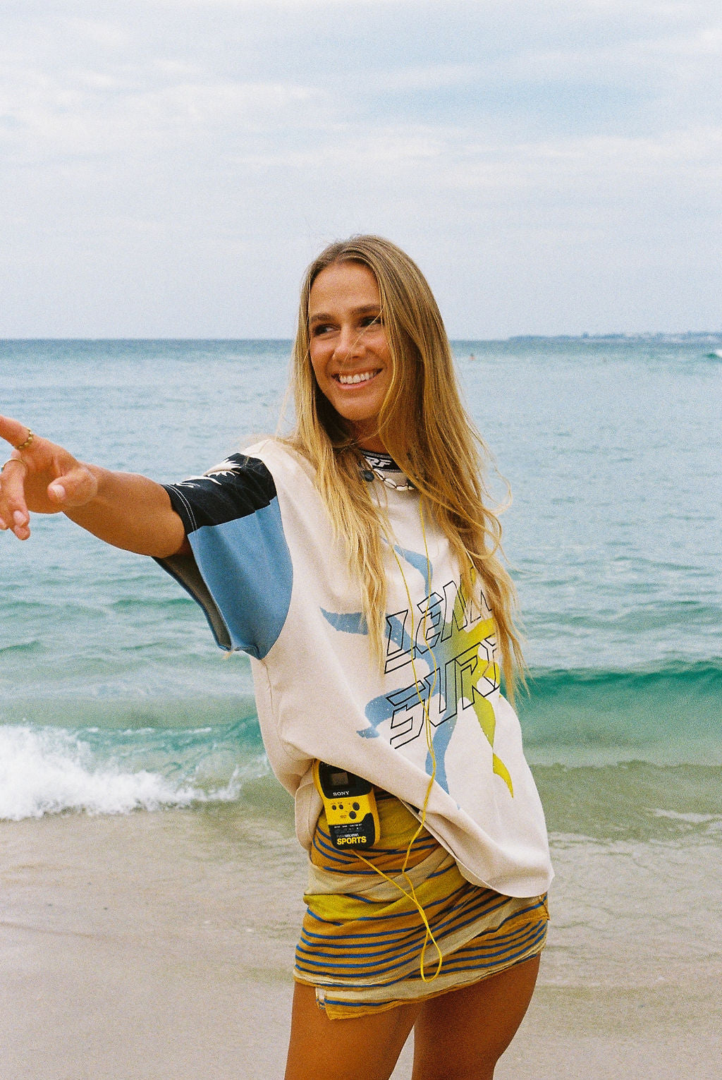 Surf Tee Women's - pre order (please read delivery time)