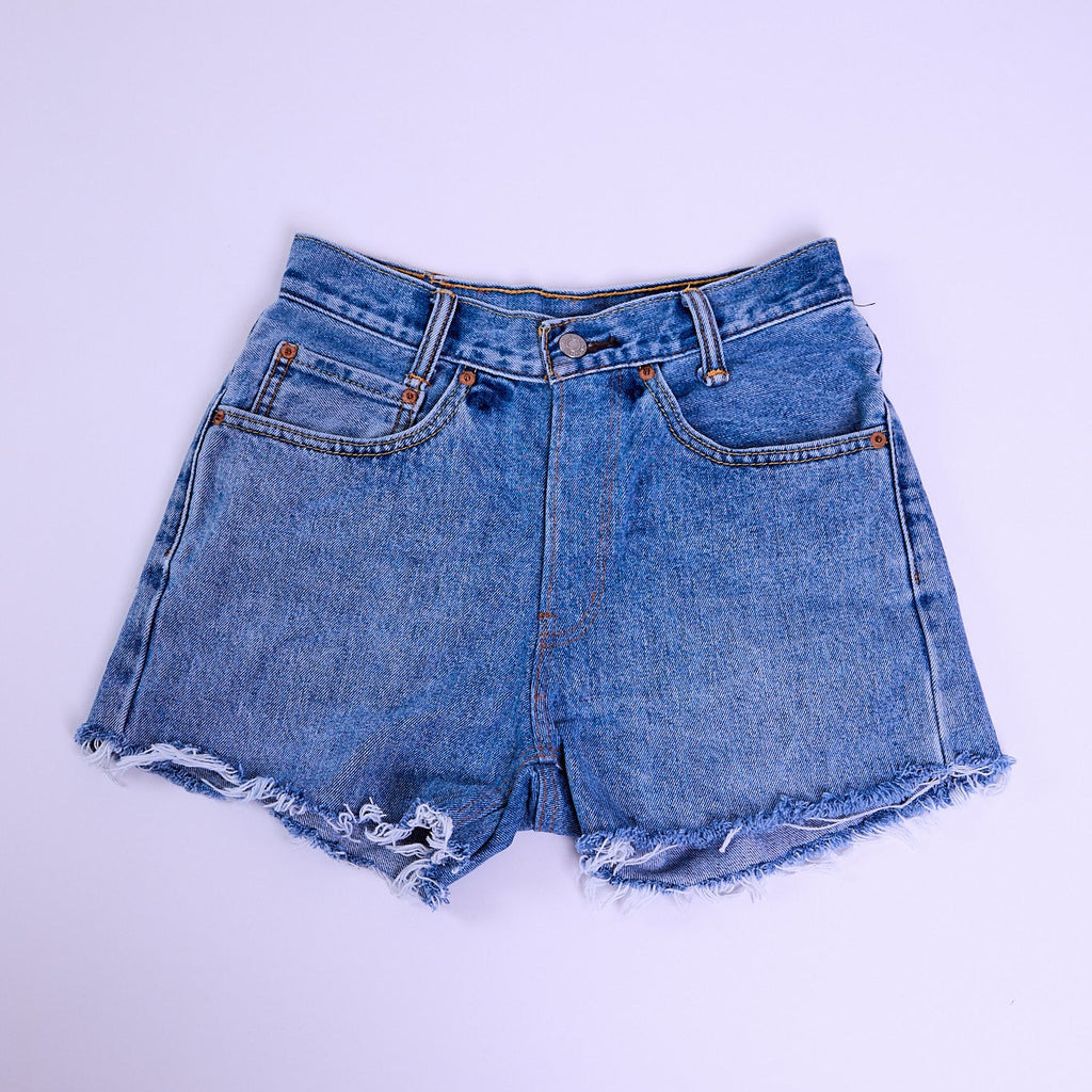 Vintage Levi’s Daisy Cut – Reworked Denim Shorts