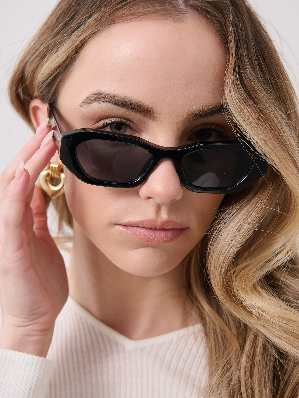 Laila Square Frame Sunglasses – Black