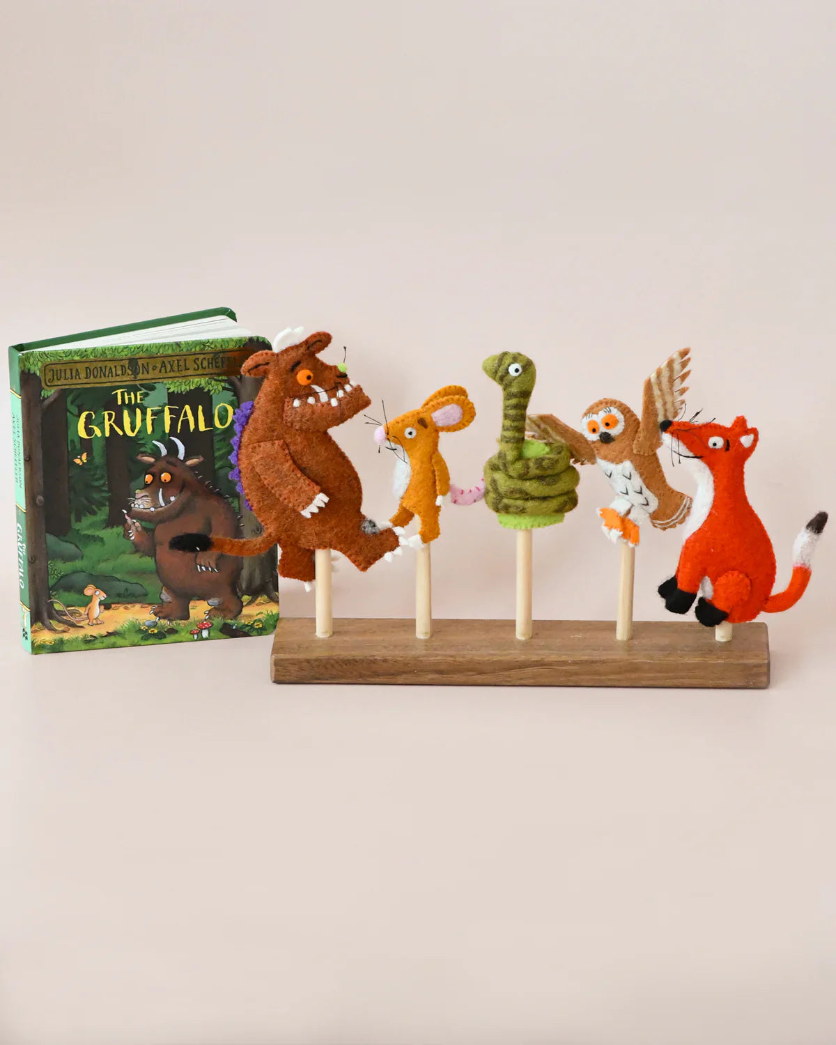 The Gruffalo by Julia Donaldson and Axel Scheffler Finger Puppets Set