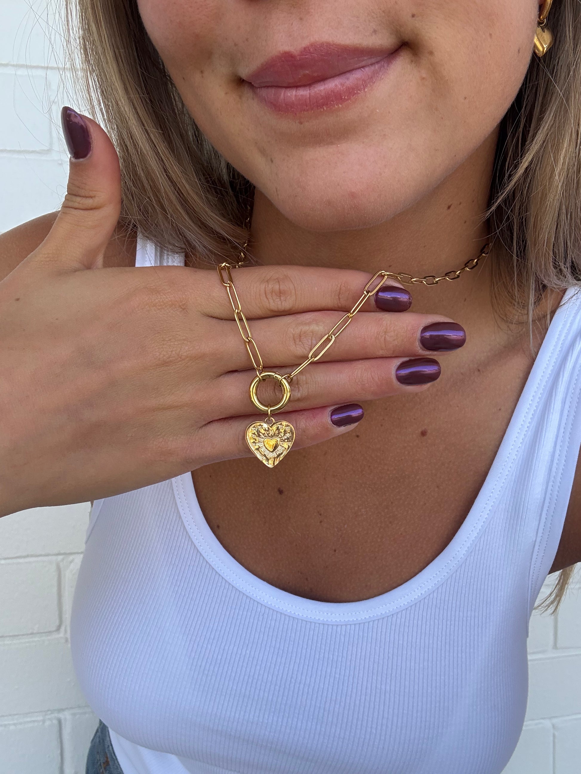 Romeo Pendant Charm Necklace – 18K Gold Plated