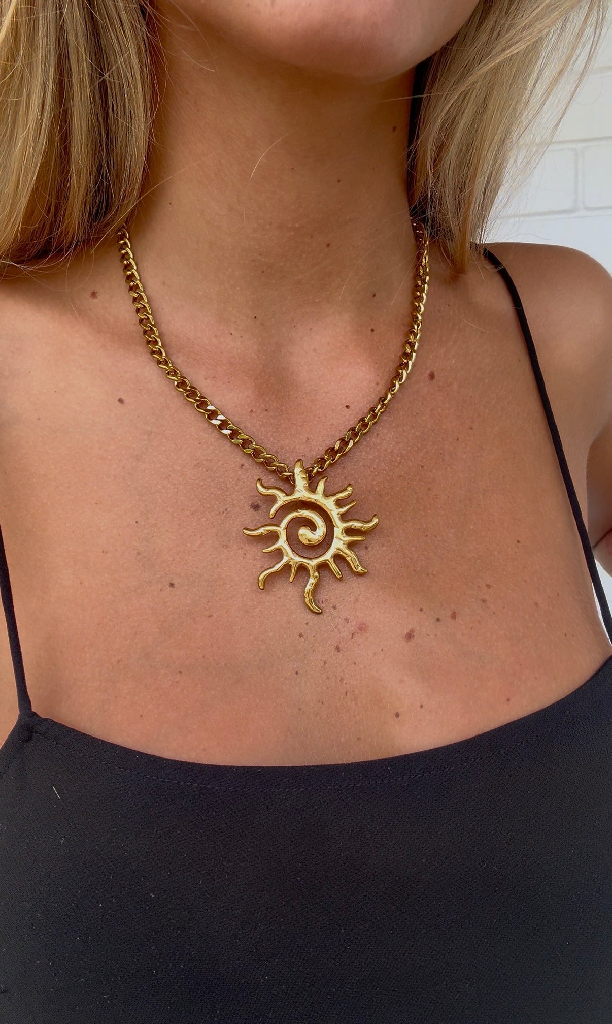 Sol Spiral Chain Necklace