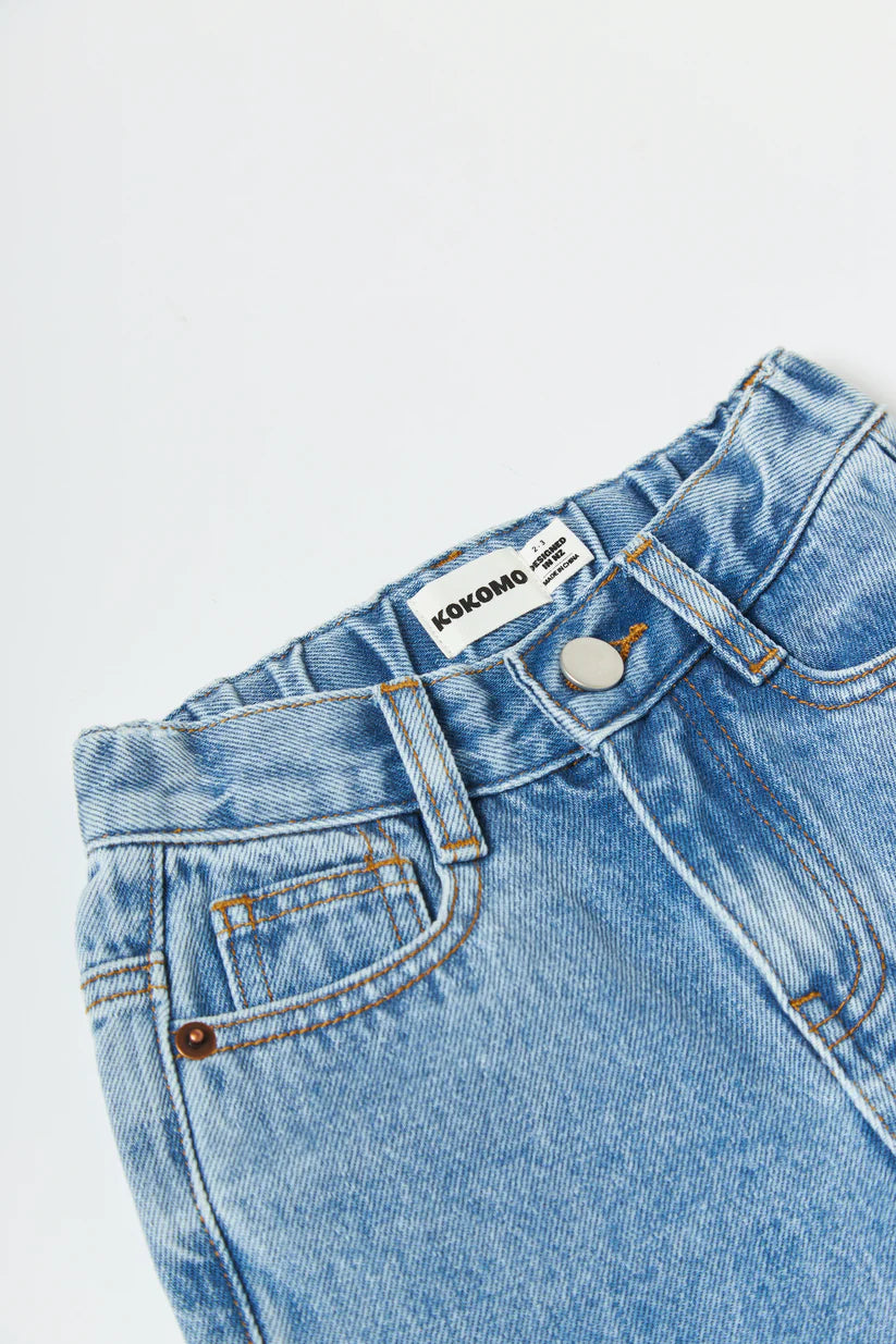 Run With It Jean - Mid Wash