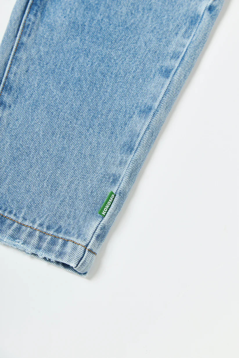 Run With It Jean - Mid Wash