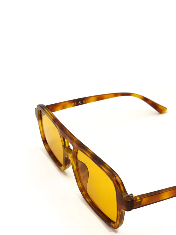 Paris Aviator Sunglasses in Vintage Tort