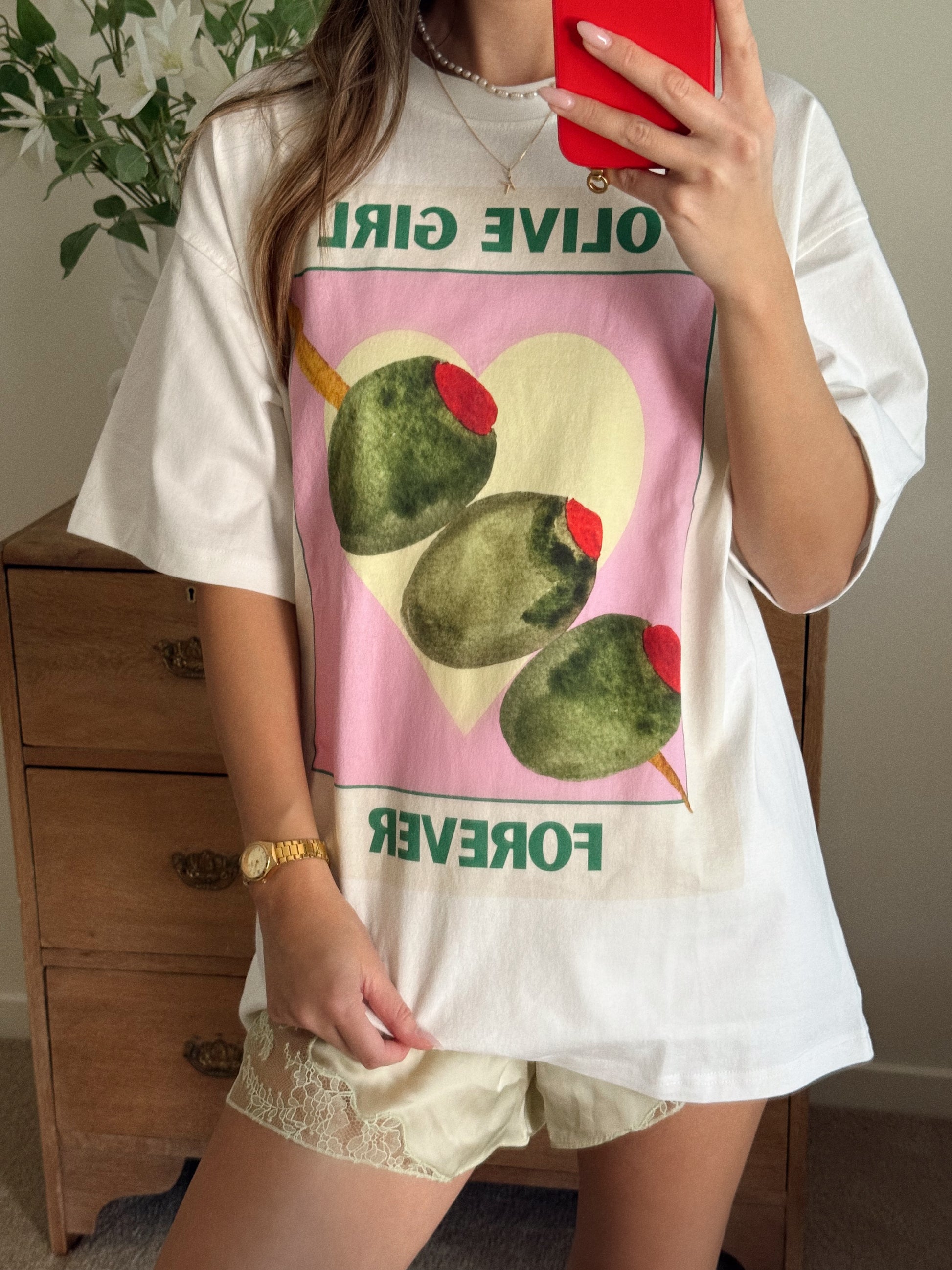 Olive Girl Oversized (pre order please read delivery)