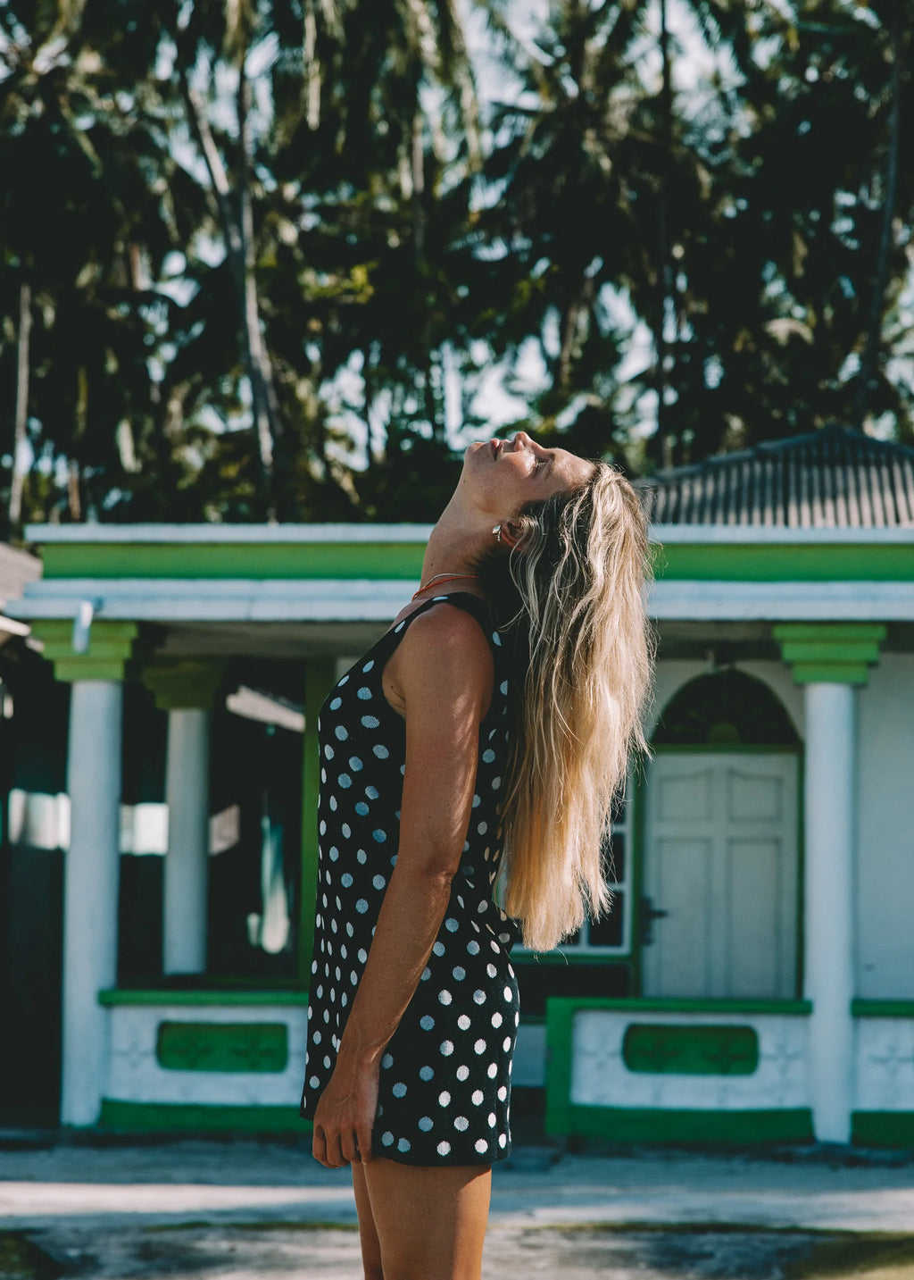 Seaside U Knit Dress - Black