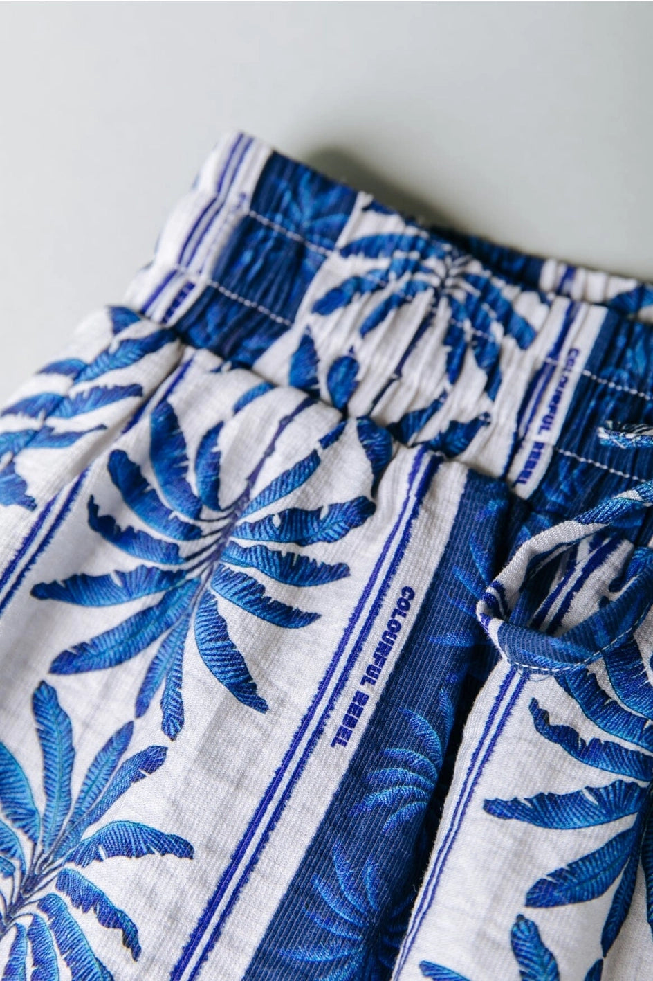 Sensa Palm Ruffle Short