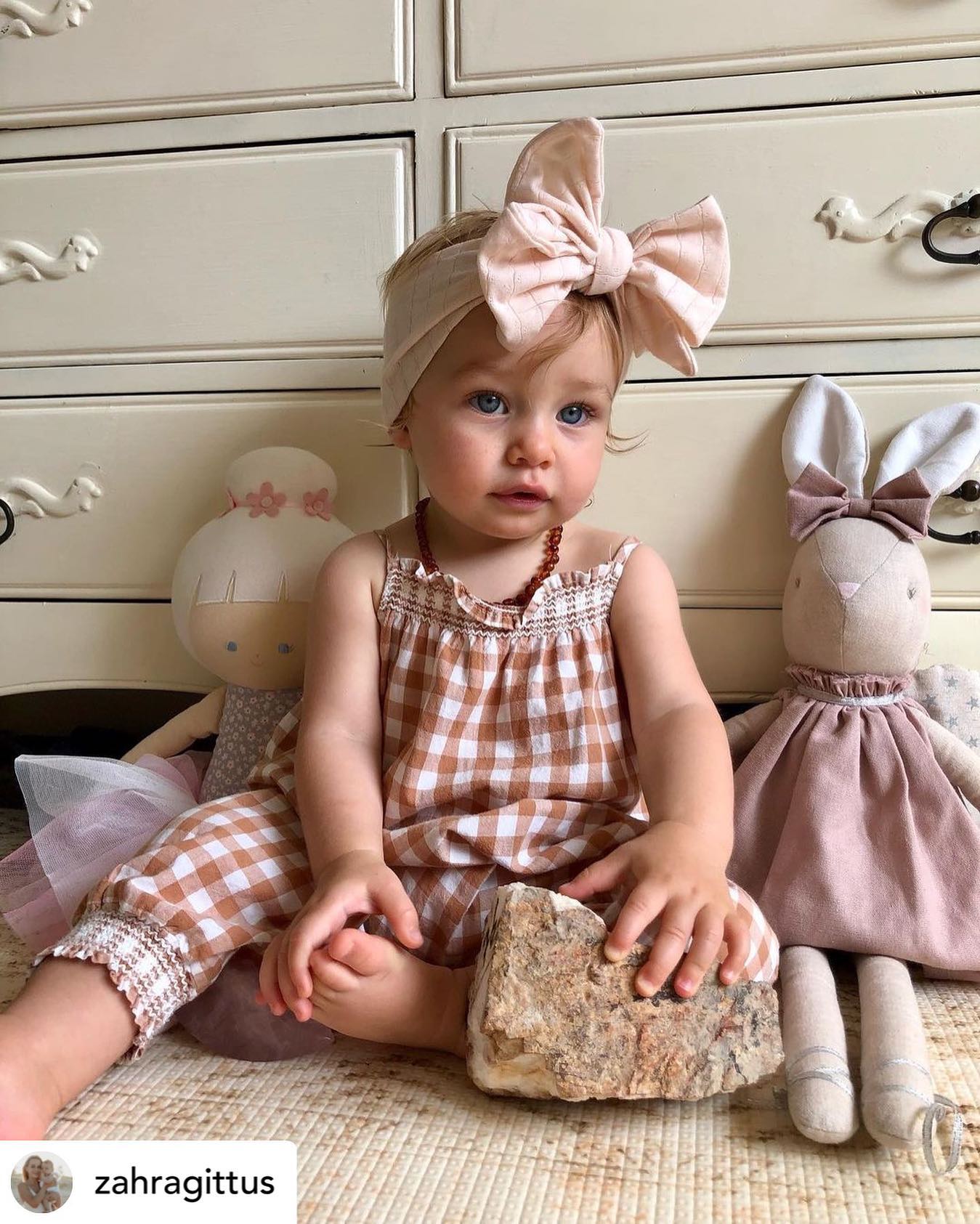 Dress Up Wings Linen Ivory
