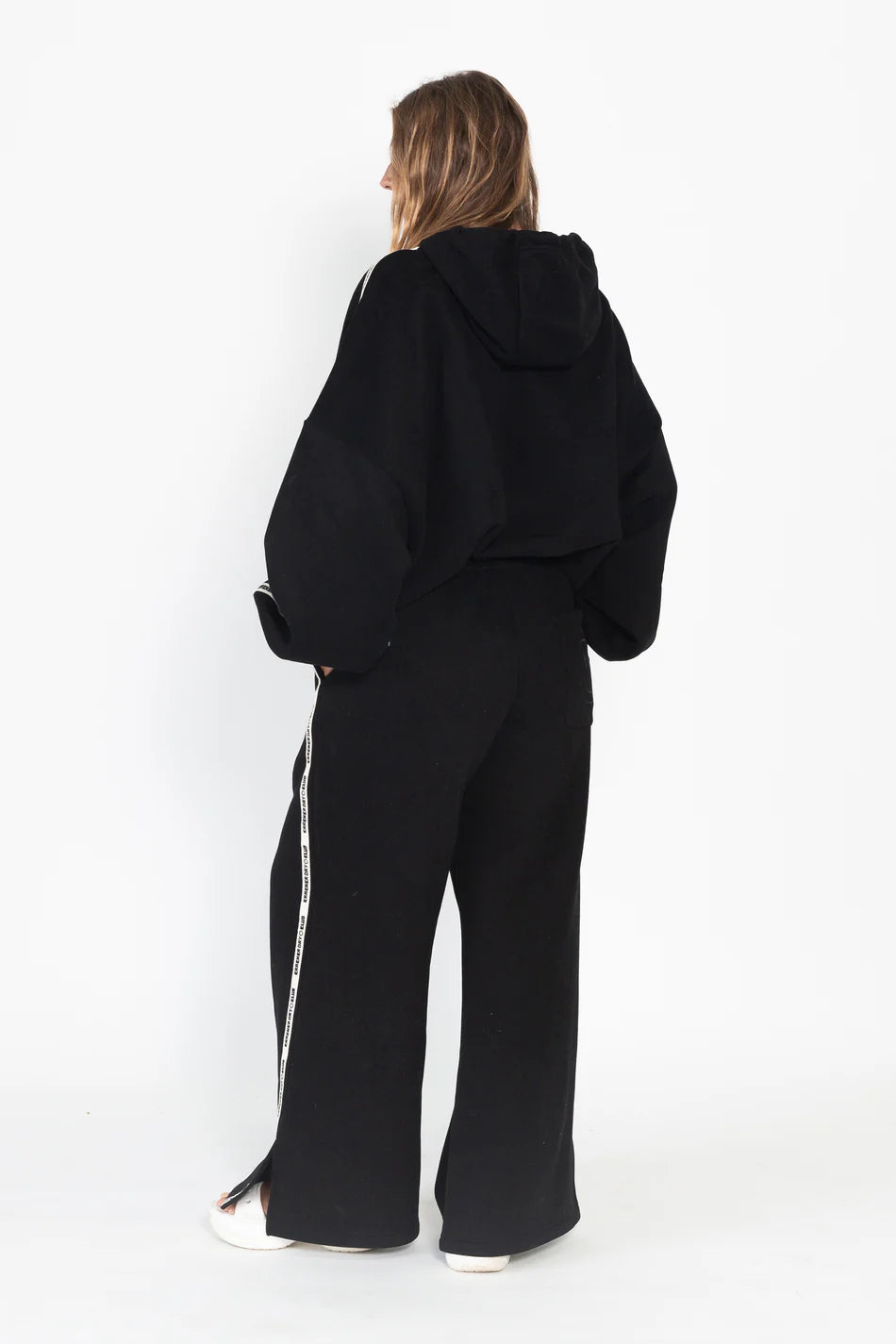 Cloud Racer Sweatpants - Black